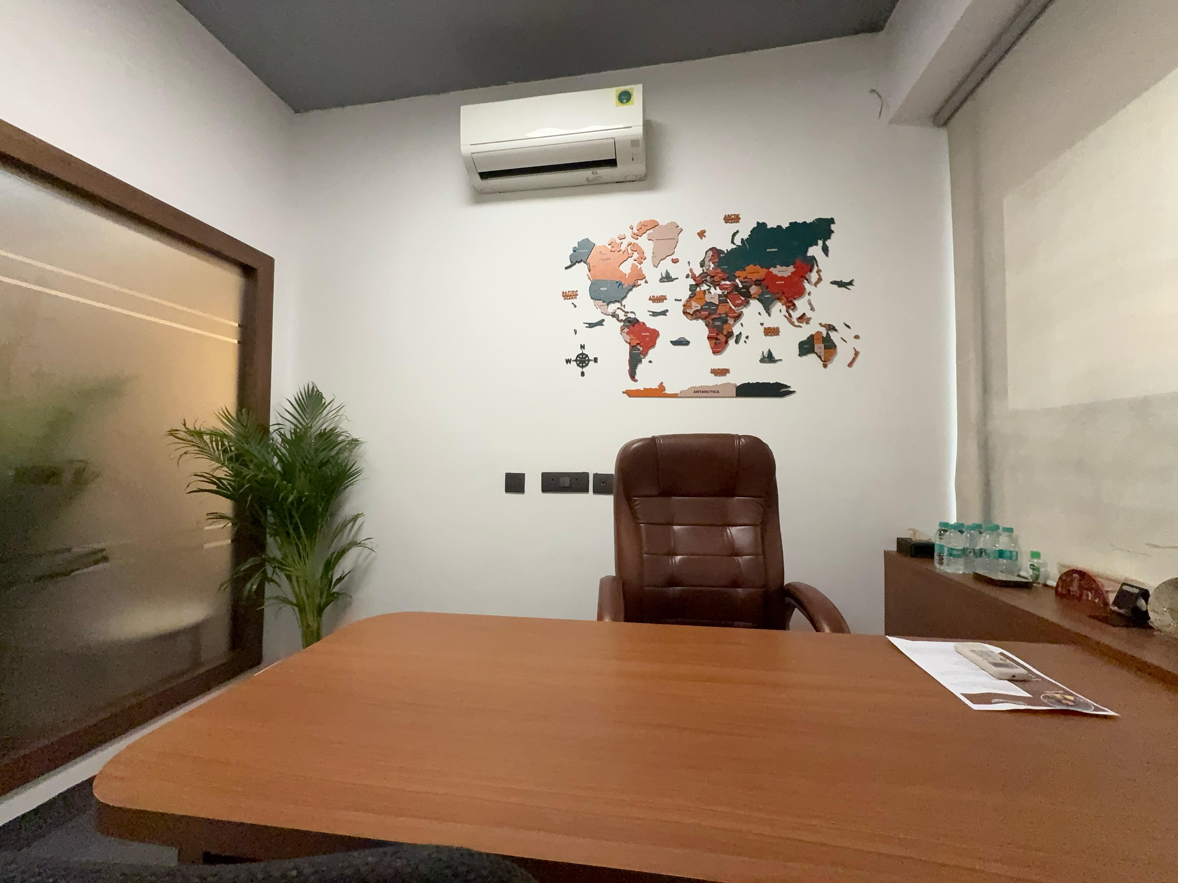 Flexy Desk